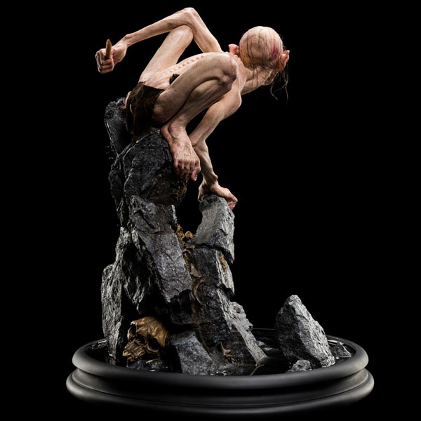 Szobor Masters Collection Gollum (Lord of The Rings)
