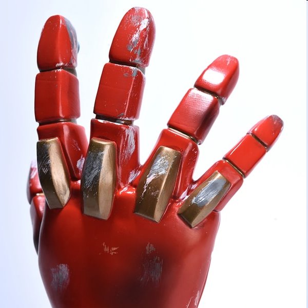 Lámpa Iron Man 3D Armored Hand Desk Light Up (Marvel)
